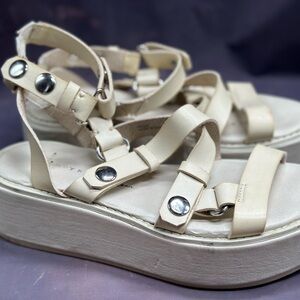 Free People FR X FP Vegan Platform Strappy Creamy Sandals Size 8 Y2K